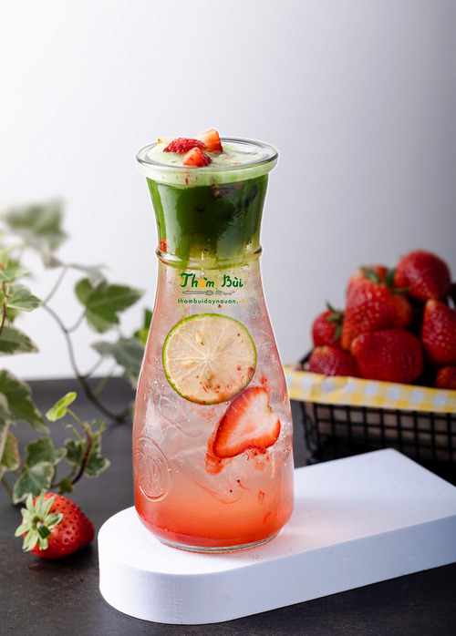 àm món Soda matcha dâu tươi mát, hấp dẫn mùa hè
