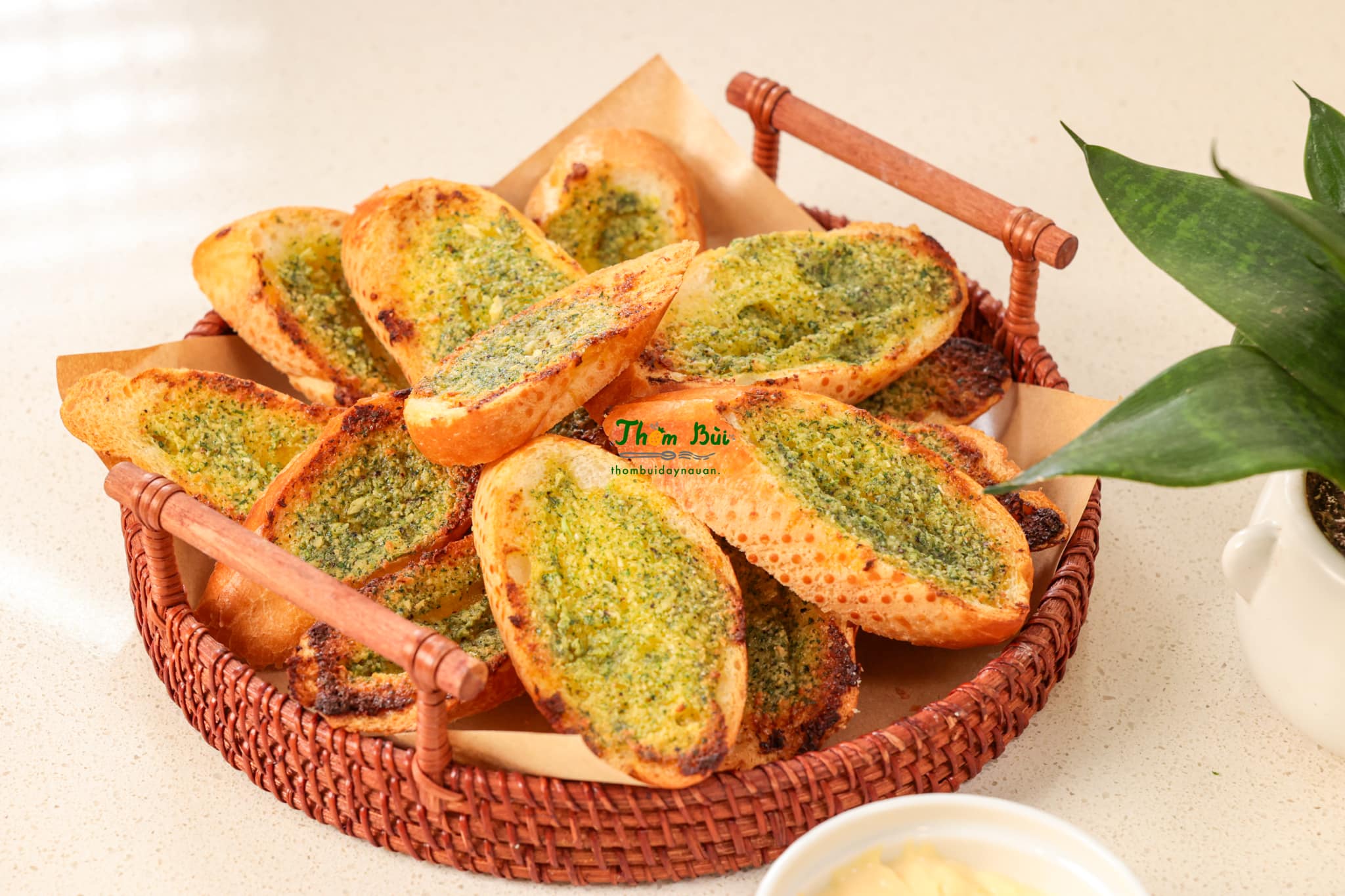 CÔNG THỨC LÀM BÁNH MÌ BƠ TỎI SIÊU NGON TẠI NHÀ
